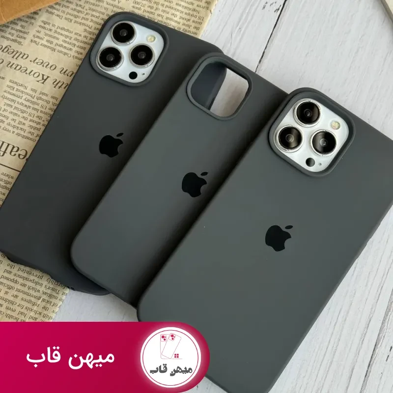 قاب موبایل آیفون سیلیکون اورجینال داخل جیر پایین بسته