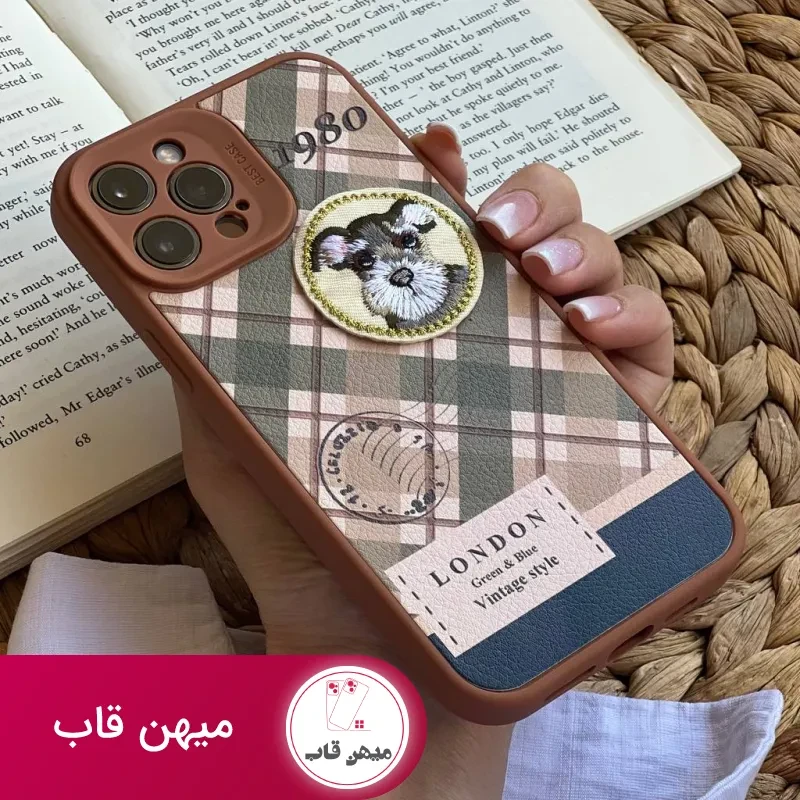 قاب موبایل آیفون باربری وینتیج استایل سگ قهوه ای محافظ لنزدار
