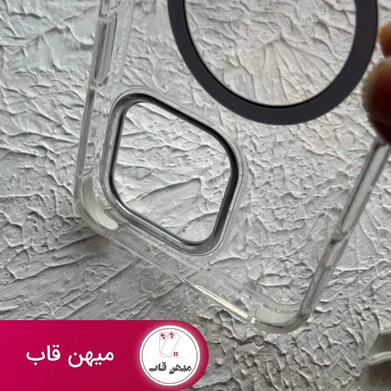 قاب آیفون شفاف آویز دار پرو کمرا