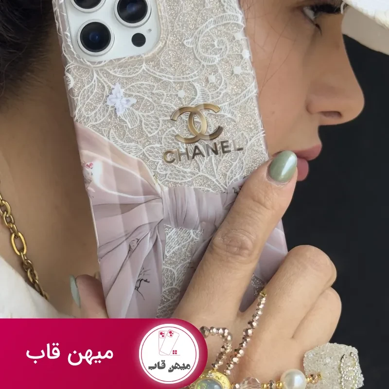 قاب موبایل آیفون شنل سابرینا + بندست کویین