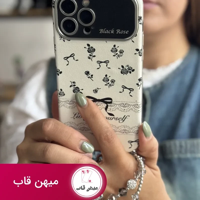 قاب موبایل آیفون بلک رز پاپیون ریز مشکی + بند پاپیون نگین دار