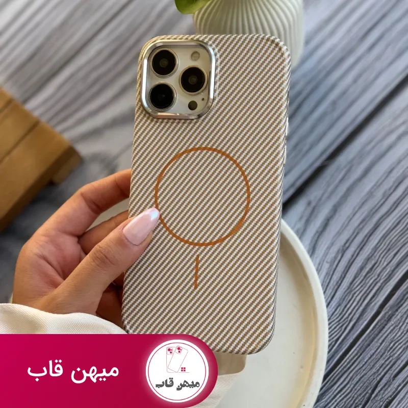 قاب آیفون Carbon Magsafe با پک Q Series