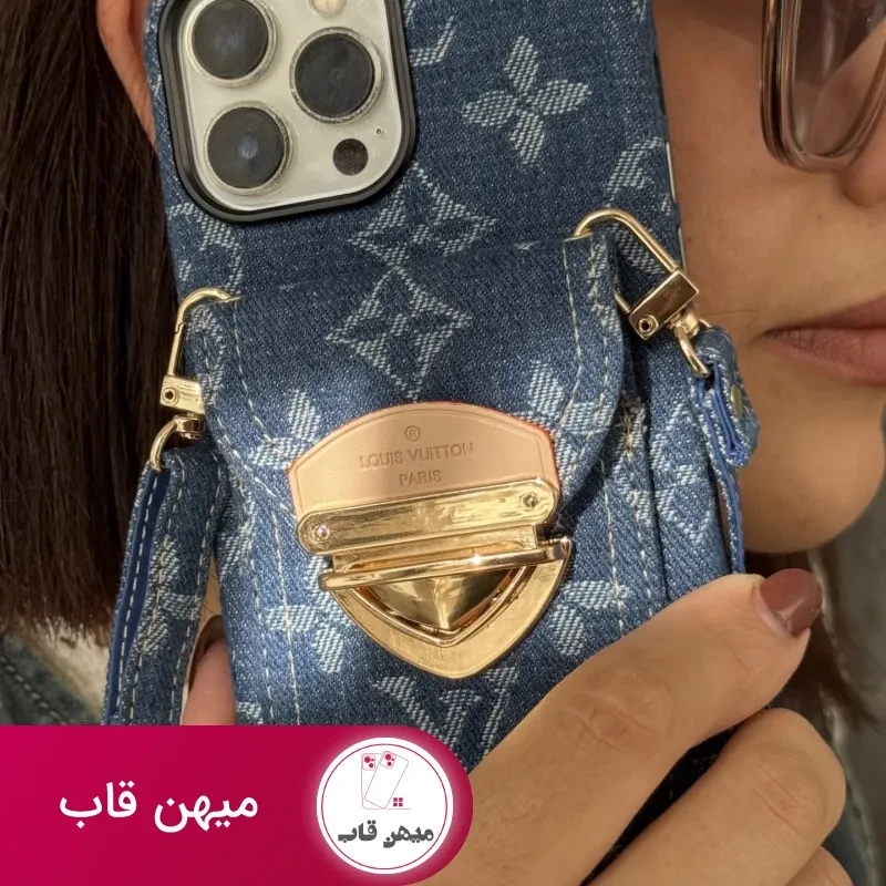 قاب موبایل آیفون لویی ویتون جین استایل جاکارتی دار + بندست