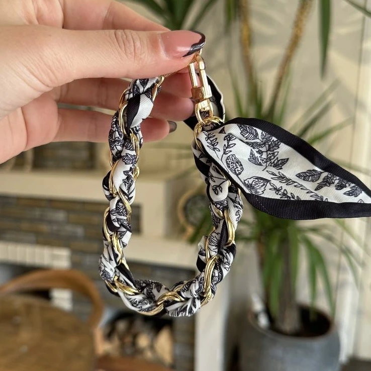 بند پارچه ای کریستین دیو