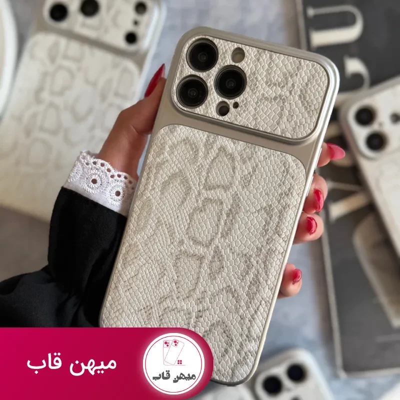 قاب گوشی آیفون پایتون سفید