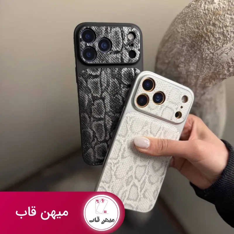 قاب طرح پوست مار پایتون به همراه محافظ دور لنز آیفون