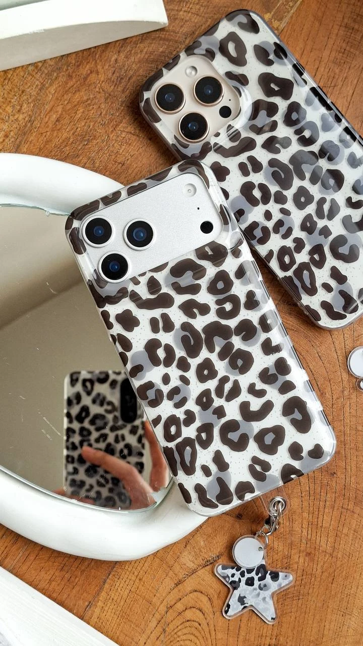 قاب گوشی پلنگی سفید