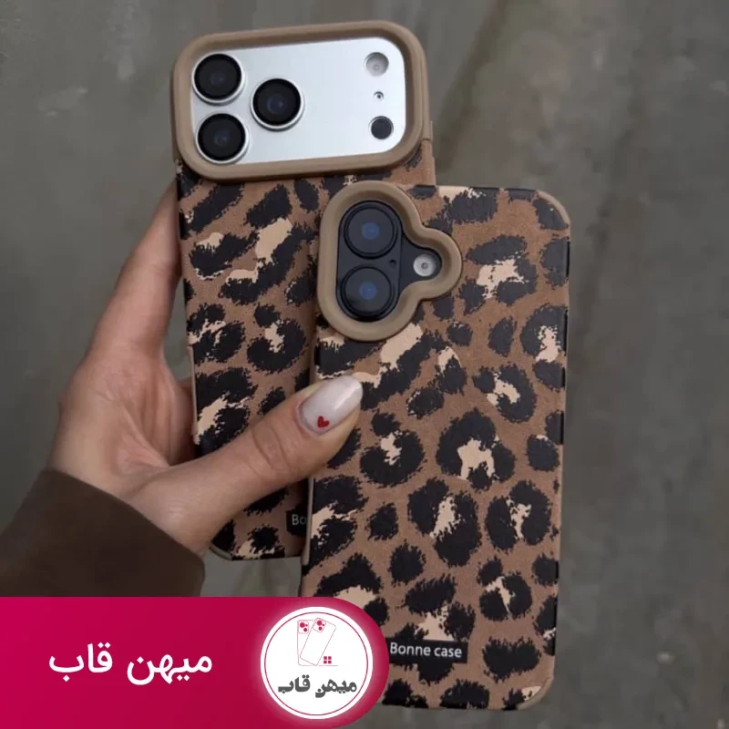 قاب آیفون مخملی پلنگی به همراه آویز توپی