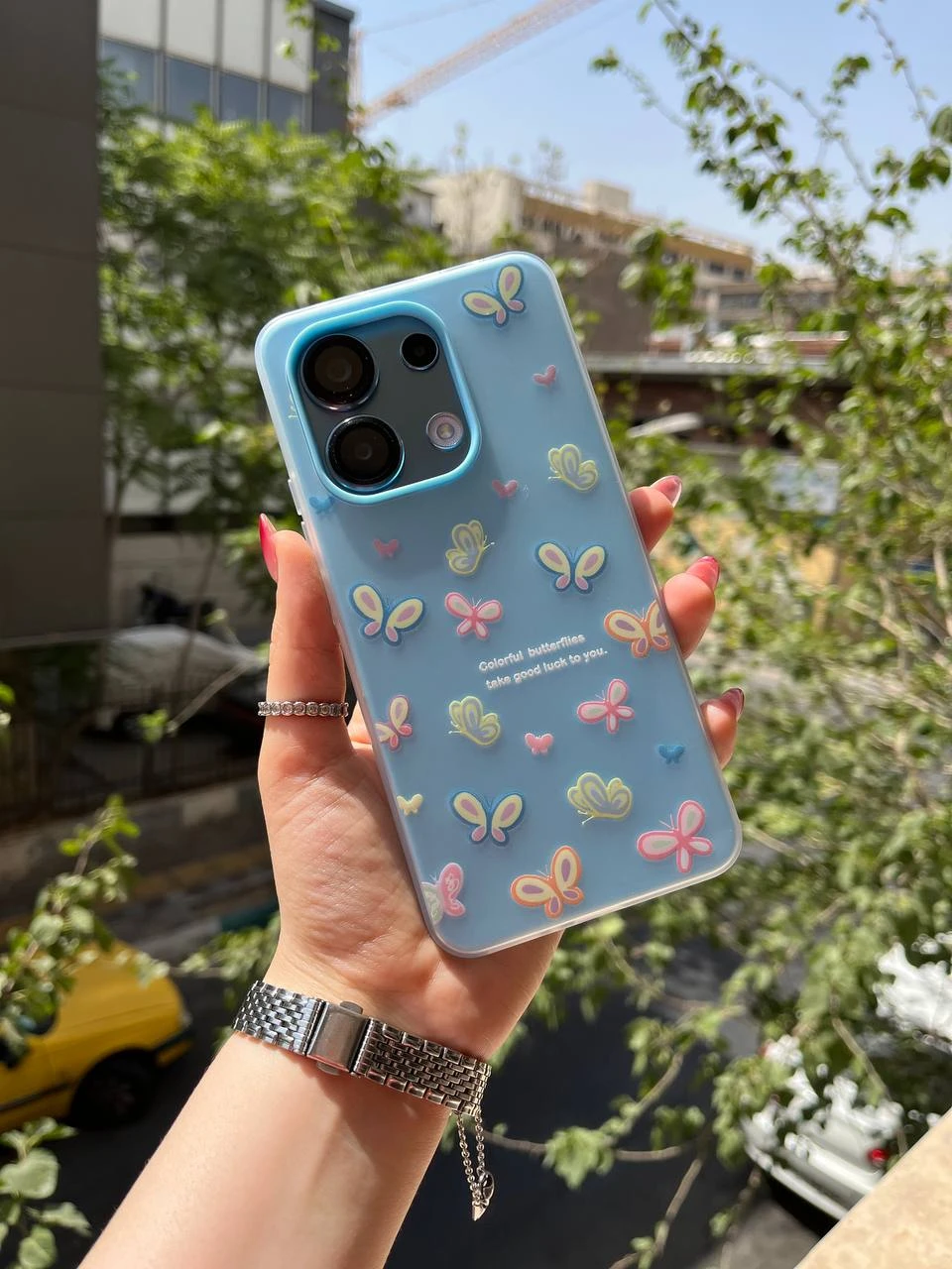 قاب دوتیکه پاستیلی colorful butterflies