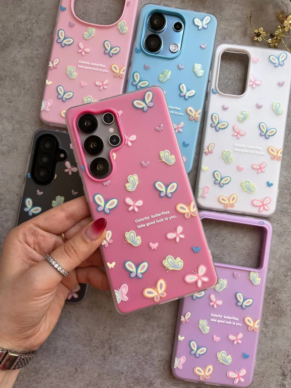 قاب دوتیکه پاستیلی colorful butterflies